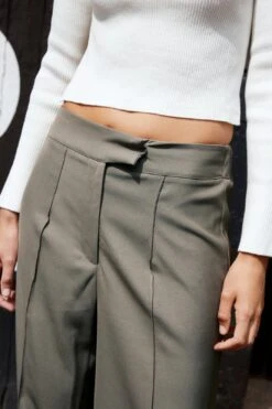 Pleat Front Tailored Wide Leg Pants